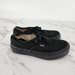 Vans boys triple black skating shoes kids 13